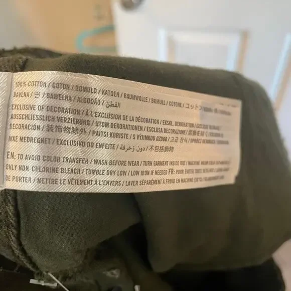 NWT Hollister Mini Skirt Size 9 29 Denim Cut Off Jean Snake Ultra High Rise - Picture 6 of 14